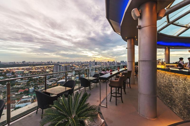 Bangkok Sky Walk - Bar