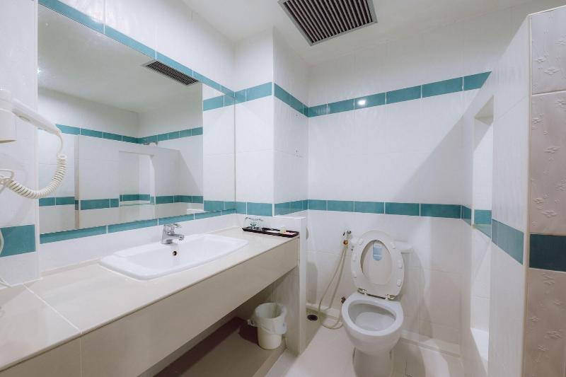 Morakot Hotel Chumphon - Oda