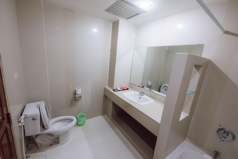 Morakot Hotel Chumphon - Oda