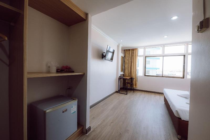 Morakot Hotel Chumphon - Oda