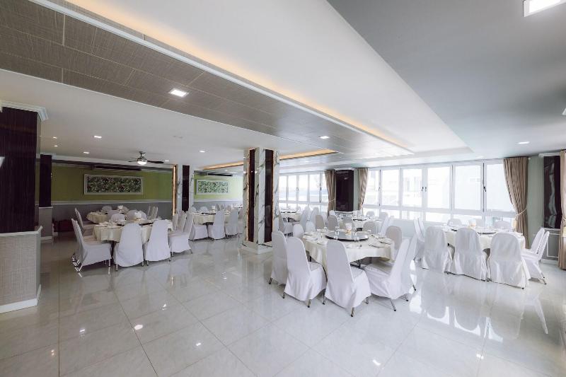 Morakot Hotel Chumphon - Restoran