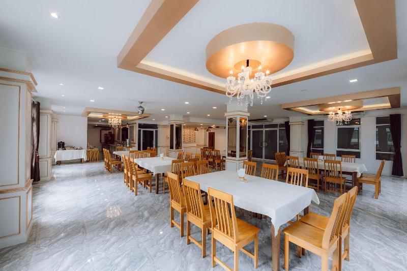 Morakot Hotel Chumphon - Restoran