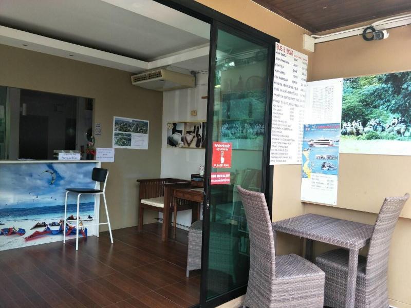 Sunshine Hostel Hua Hin - Lobi