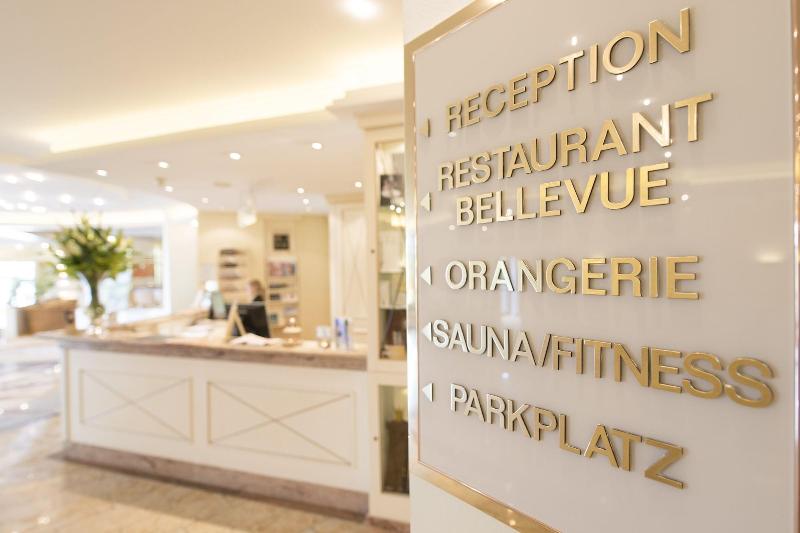 Rheinhotel Vier Jahreszeiten Meerbusch - Lobi