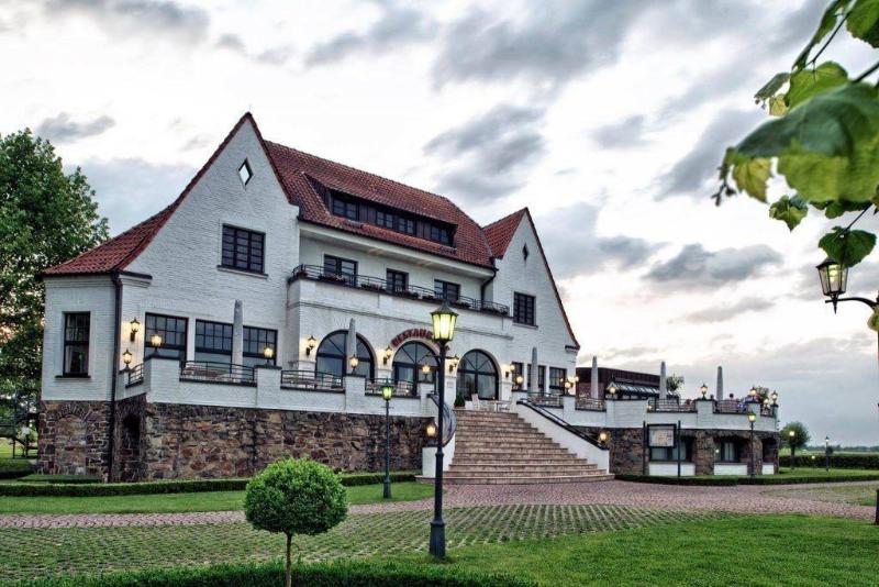 Rheinhotel Vier Jahreszeiten Meerbusch - Genel