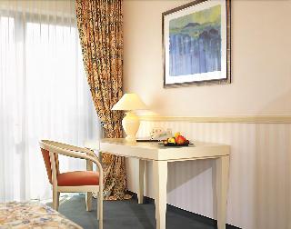 Rheinhotel Vier Jahreszeiten Meerbusch fotoÄŸrafÄ±