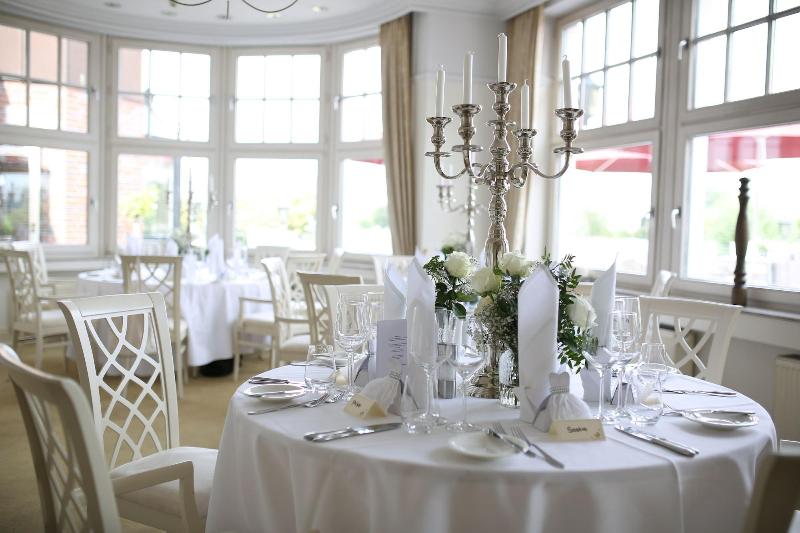 Rheinhotel Vier Jahreszeiten Meerbusch - Restoran