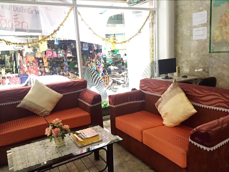 Thai Hotel - Lobi
