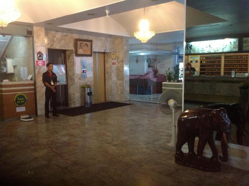Thai Hotel - Lobi