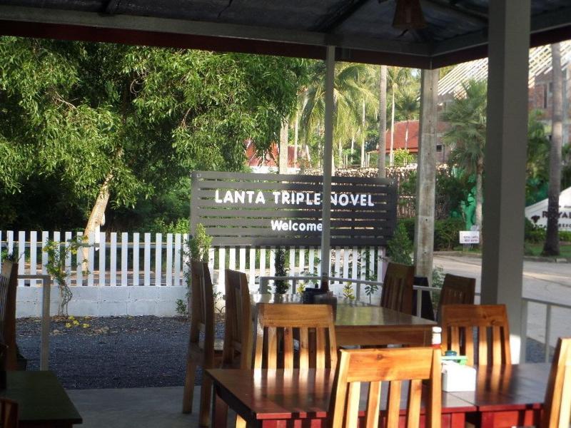 Lanta Triple Novel - Restoran