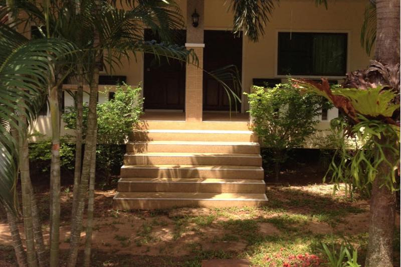 Naya Bungalow - Oda