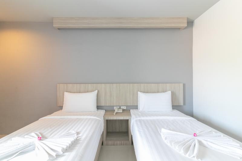 Carpio Hotel Phuket by ZUZU - Oda