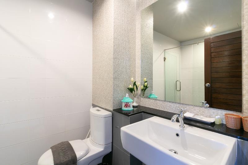 Carpio Hotel Phuket by ZUZU - Oda