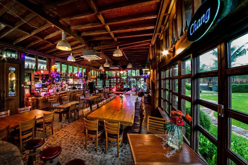 Naiyang Park Resort - Restoran