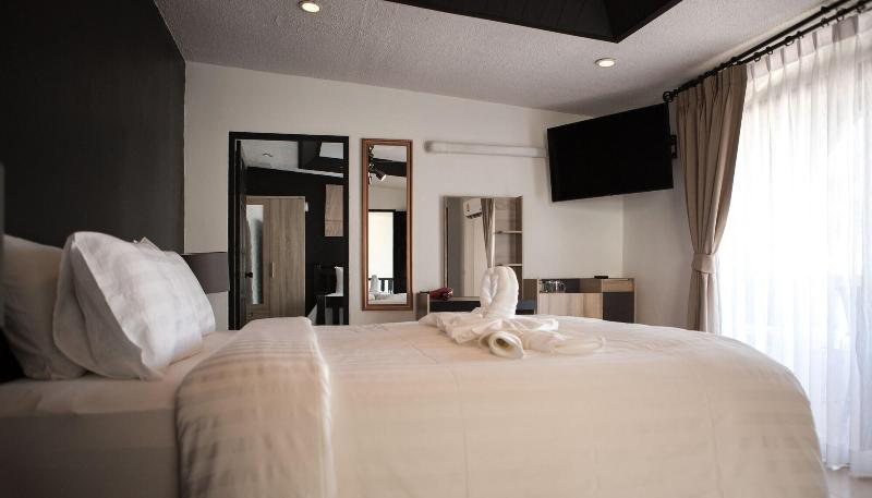 Harrys Steakhouse Beach Hotel - Oda