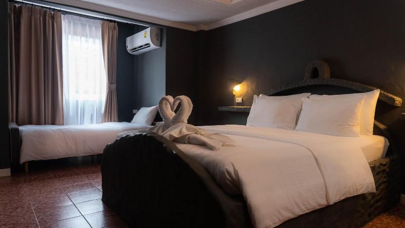 Harrys Steakhouse Beach Hotel - Oda