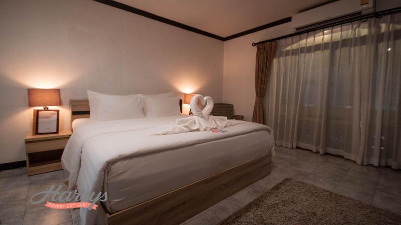 Harrys Steakhouse Beach Hotel - Oda