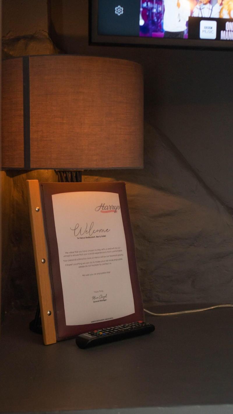 Harrys Steakhouse Beach Hotel - Oda