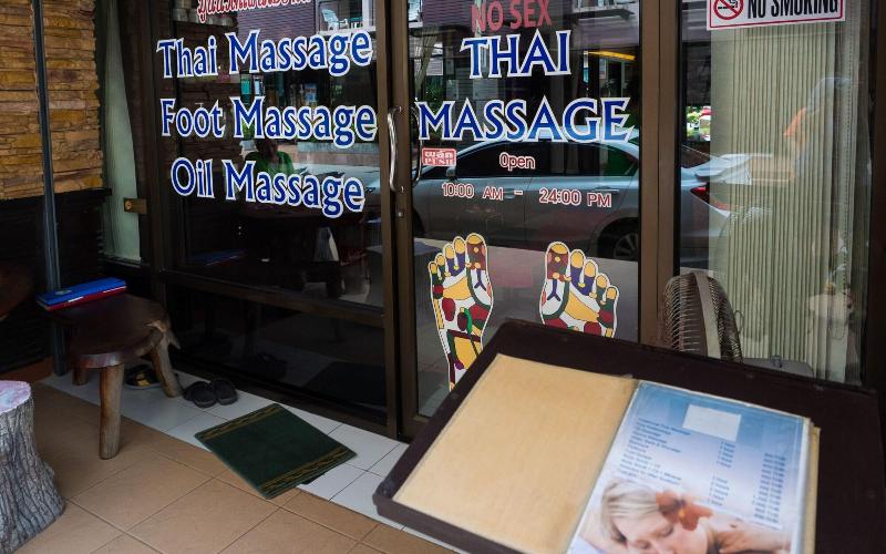 Patong Moon Inn Guesthouse - Aktivite