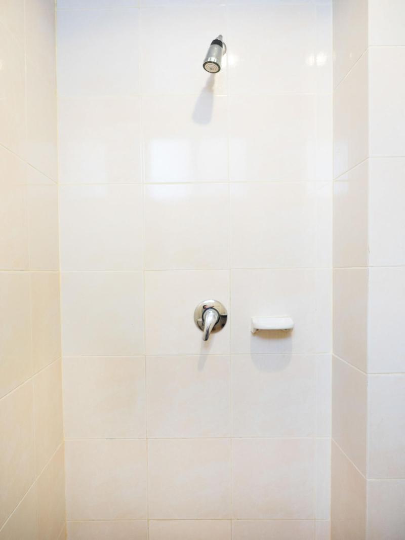 Patong Moon Inn Guesthouse - Oda