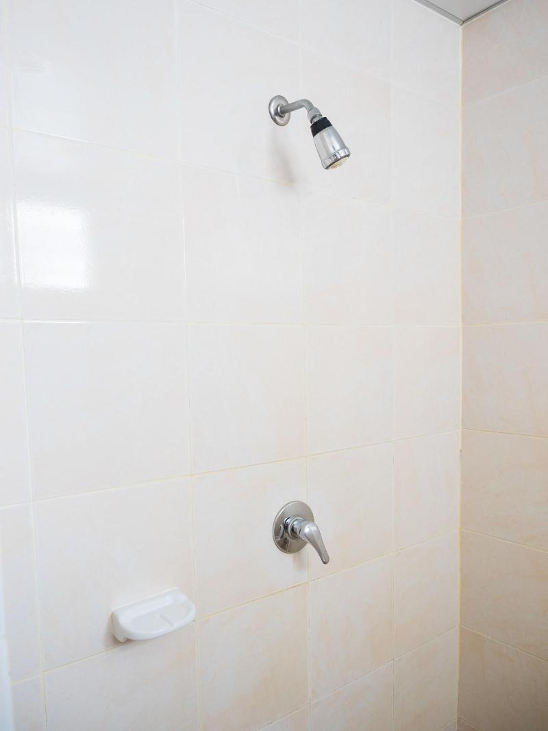 Patong Moon Inn Guesthouse - Oda