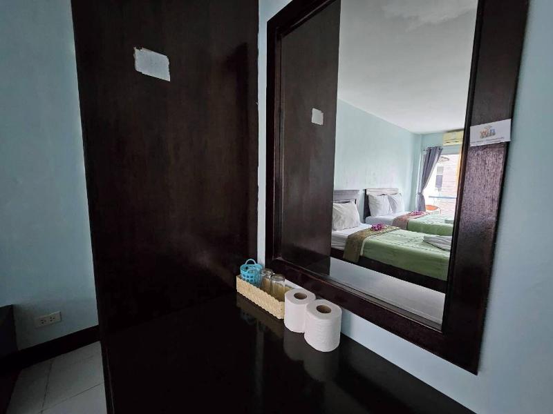 Patong Moon Inn Guesthouse - Oda