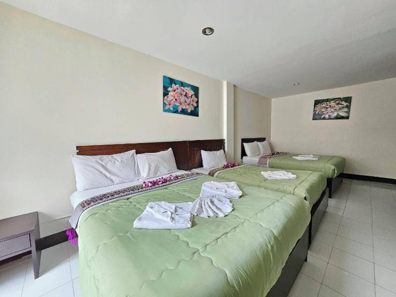 Patong Moon Inn Guesthouse - Oda