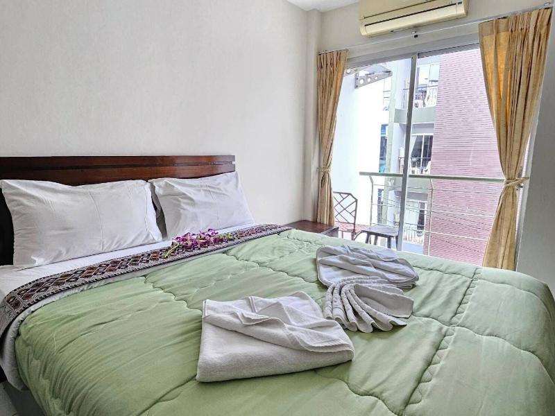 Patong Moon Inn Guesthouse - Oda