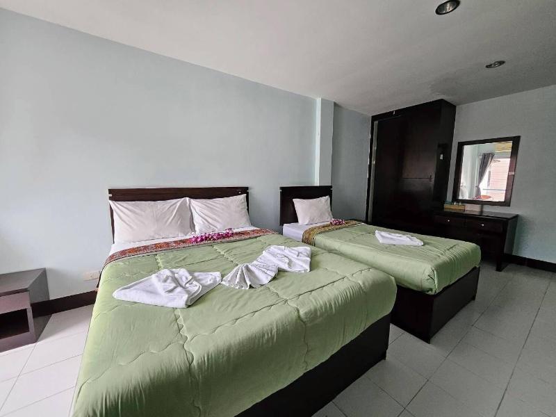 Patong Moon Inn Guesthouse - Oda