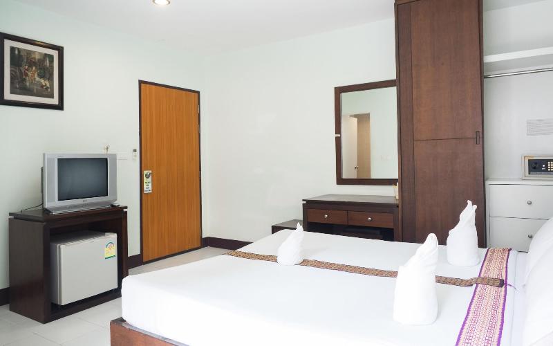Patong Moon Inn Guesthouse - Oda