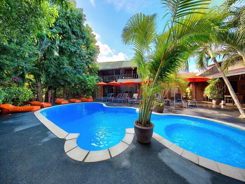 Eden Bungalows - Havuz
