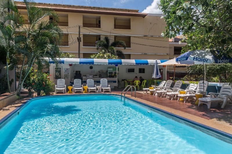 Porterhouse Beach Hotel - Aktivite