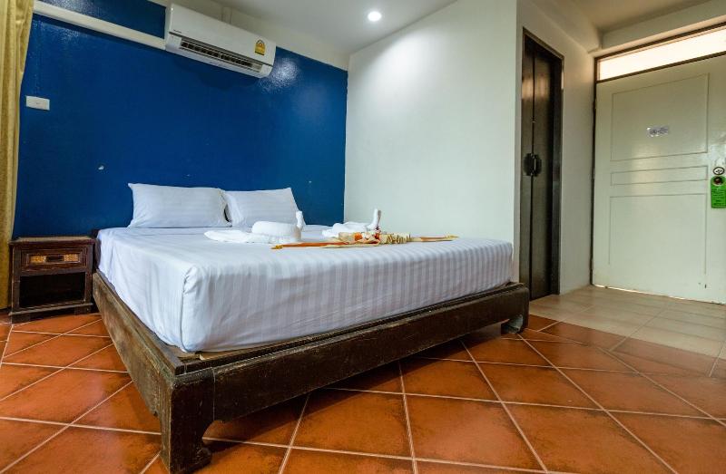 Porterhouse Beach Hotel - Oda