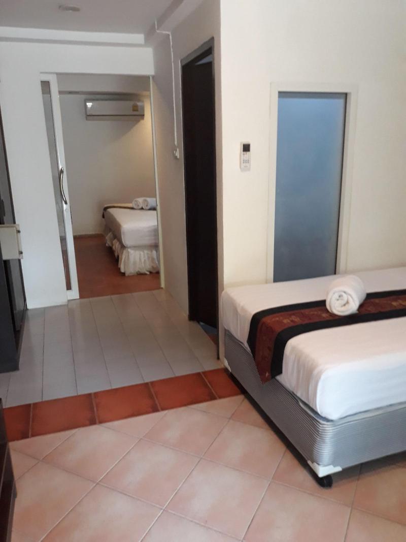 Porterhouse Beach Hotel - Oda
