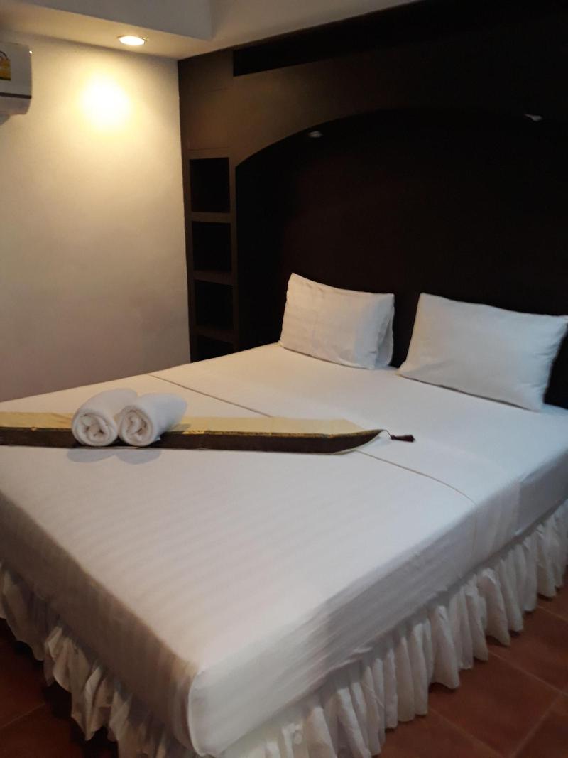 Porterhouse Beach Hotel - Oda