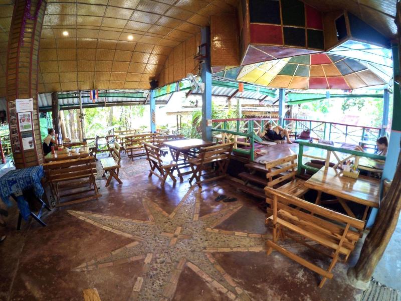 Rapala Rock Wood Resort - Lobi