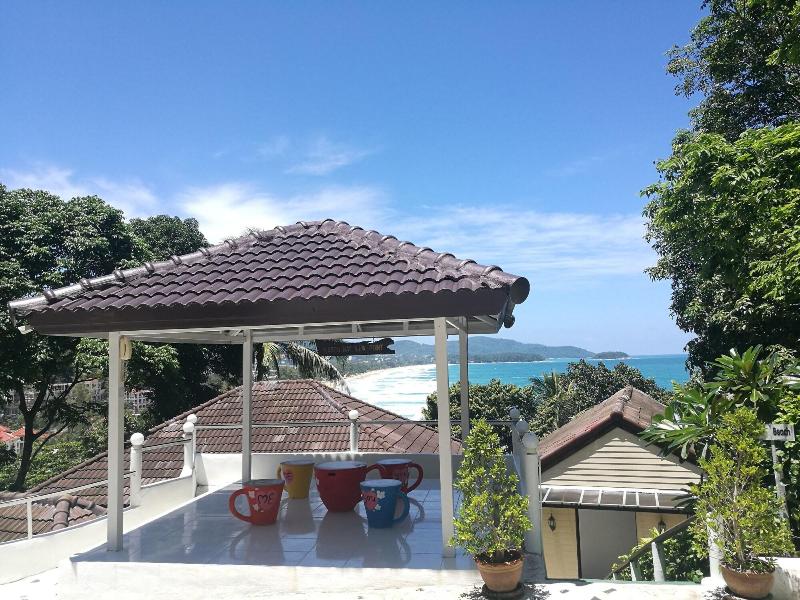 On The Hill Karon Resort - Genel