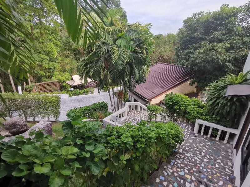 On The Hill Karon Resort - Genel