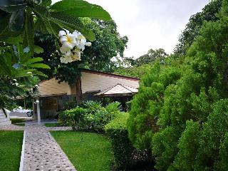 On The Hill Karon Resort fotoÄŸrafÄ±