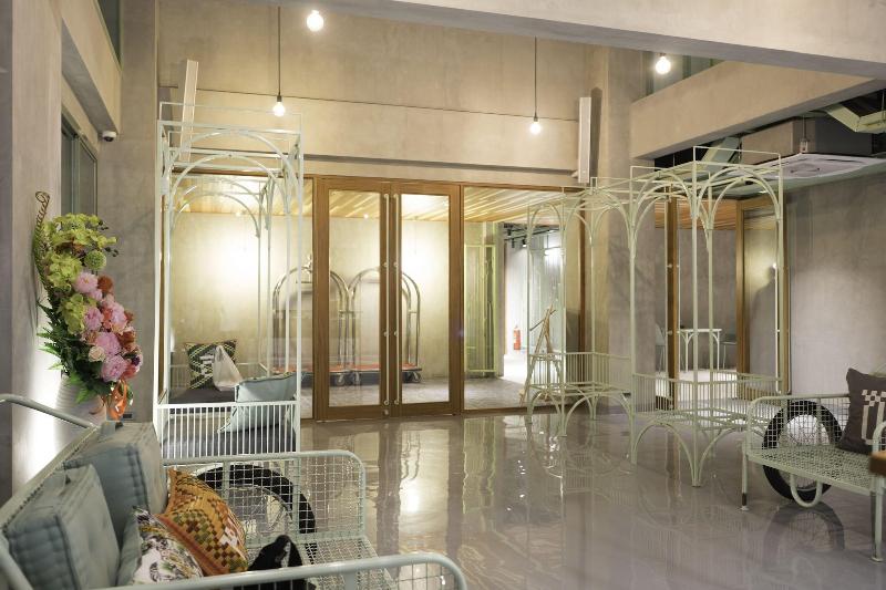 Samsen Street Hotel (SHA Extra+) - Lobi