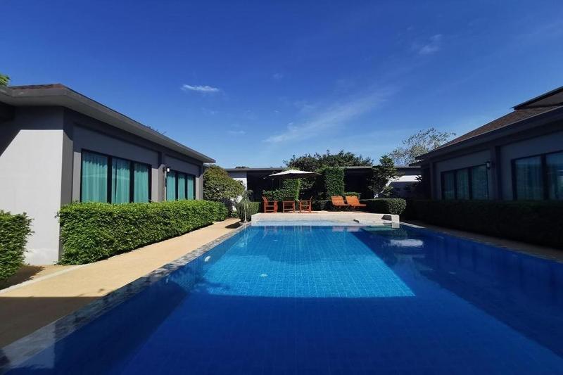 BaanMee Phuket near Chalong Pier by ZUZU - Genel
