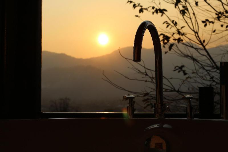Chang Pai Hill Adults Only - Lobi