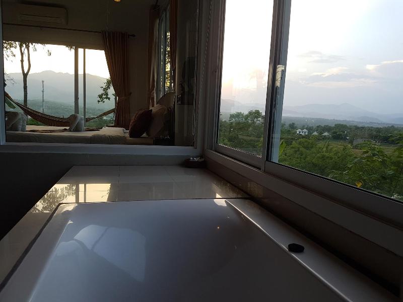 Chang Pai Hill Adults Only - Oda