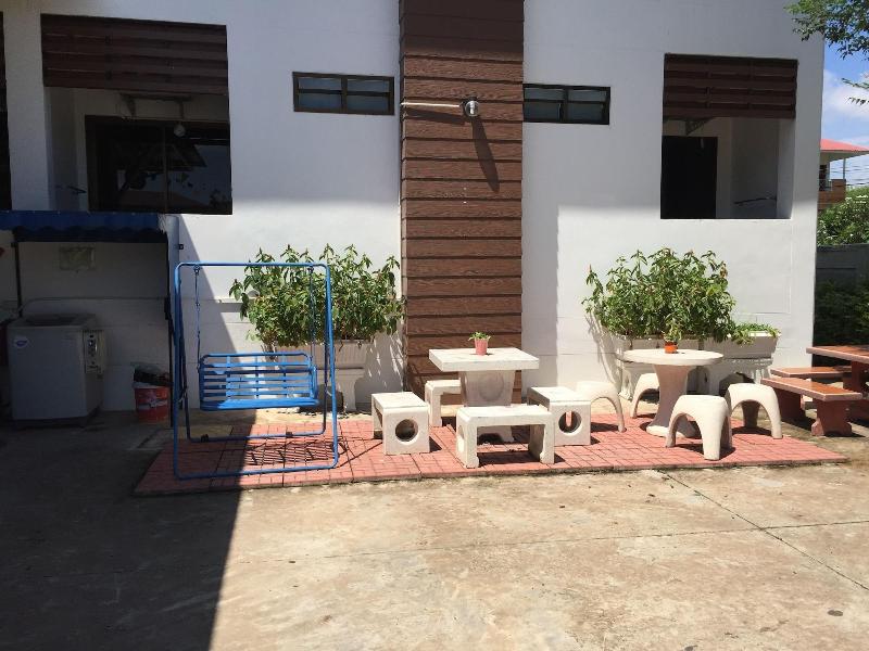 Sabaidee Hotel - Teras