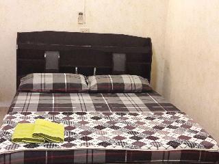 J P Hometel otel fotoğrafı