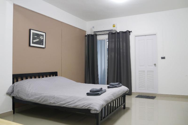 Baan Mai Guest House - Oda