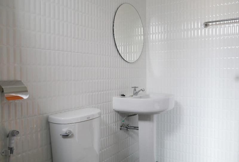 Baan Mai Guest House - Oda