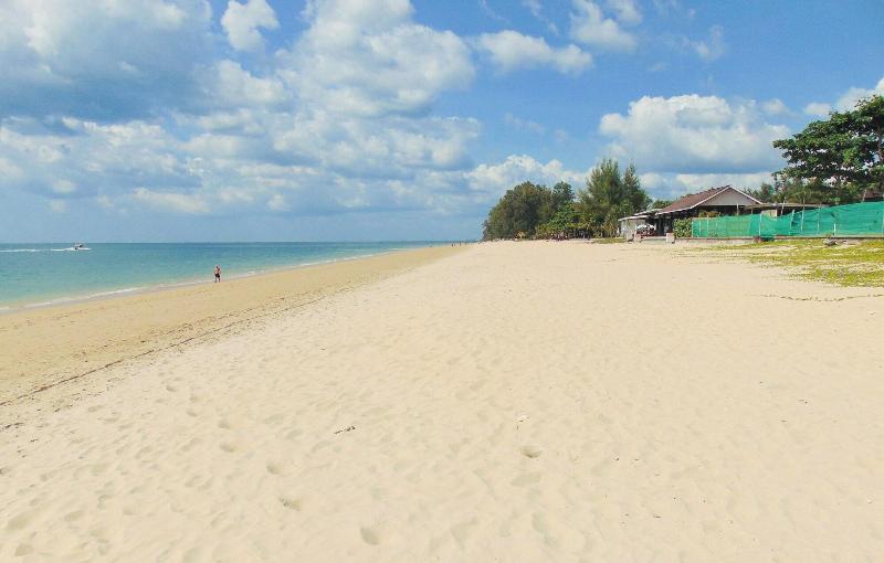 Lanta Amara Resort - Plaj