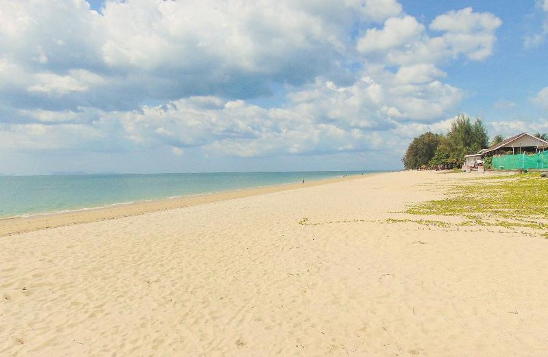 Lanta Amara Resort - Plaj
