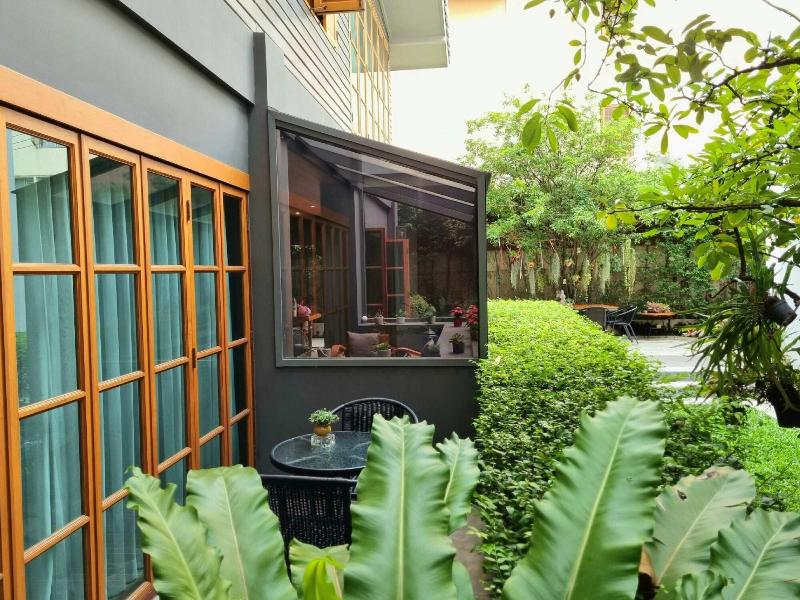 Vali Villa Bangkok - Oda